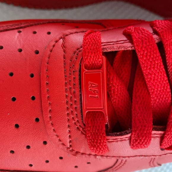 Almost in perfect condition! Nike Airforce 1 in red - Picture 13 of 16